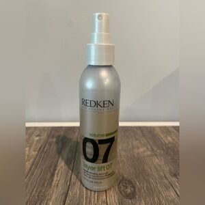 Redken 07 Layer Lift